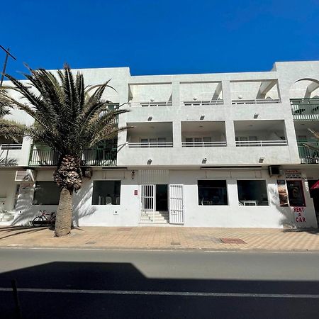 Corralejo Coliving By Amazzzing Travel Hostel Luaran gambar